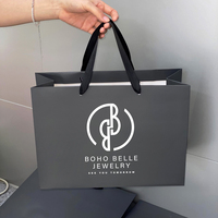 Sac à provisions recyclable avec logo personnalisé en Chine grand vêtement vêtements cosmétiques cadeau de luxe sacs en papier en carton emballage pour robes