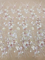 Robe de mariée de luxe élégante en tulle français brodé et richement ornée de perles et de sequins, avec tissu en dentelle perlée et sequinée