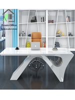 Bureau de travail moderne et simple, blanc, long, avec alimentation sans fil, pour salon de beauté, consultation médicale et usage par les superviseurs