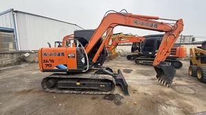 Excavadora hidráulica mini Hitachi ZX70 de alta calidad, excavadora usada de 7 toneladas de Japón, Hitachi zx70 de segunda mano en stock. - Product Image 5