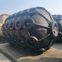 Fenders pneumatiques en caoutchouc marin gonflables Yokohama pour l'amarrage des navires en quai