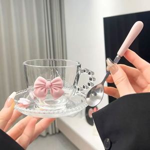 Lindo juego de taza de vidrio con lazo rosa 3D, asa con cuentas, platillo y cuchara, transparente, para café, latte, té con leche, té de la tarde, regalo para niña - Product Image 3