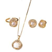Parure de Bijoux de Luxe 3 Pièces en Alliage Plaqué Or, Perles d'Imitation, Collier, Boucles d'Oreilles et Bague, Accessoires Décontractés, Vente en Gros
