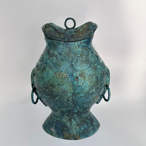 Bronze Zun ancien conteneur de vin artisanal en métal chinois conception de poisson jumeau unique navire entier imite la forme poisson jumeau délicieusement - Product Image 2