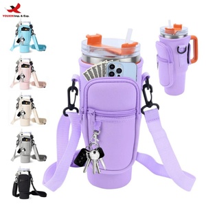 Bolsa Térmica de Neopreno para Botella de Agua de 40oz con Correa, Color Caramelo, Acabado Satinado, RTS, Pedido Mixto al por Mayor - Product Image 1