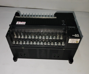 อุปกรณ์อัตโนมัติ PLC รุ่น Cp1e-e40dr-a Cp1e-e60dr-a Cp1e-n40dr-a Cp1e-n60dr-a อะไหล่ ตัวควบคุมลอจิกแบบตั้งโปรแกรมได้ - Product Image 1