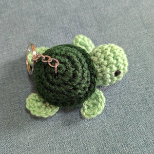 Handmade Crochet Turtle Keychains Mini Animal Pendant For <b>Bag</b> Gift Cute Irregular Shape Durable Woven Design Turtle <b>Key</b> <b>Rings</b> - Product Image 2