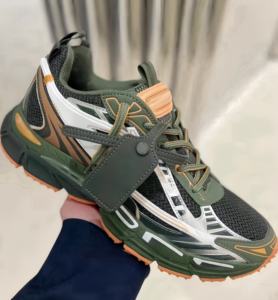 Chaussures de course de luxe personnalisées avec logo, haute qualité, pour hommes et femmes, imperméables, respirantes, antidérapantes, décontractées, sportives, épaisses - Product Image 1