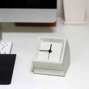 不规则立方体白色装饰时间测量桌面闹钟日出