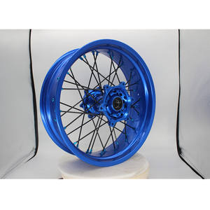 3,5x17 Delantero 5,0x17 Trasero <span class=keywords><strong>Supermotard</strong></span> Llanta de rueda Aleación de aluminio Llanta azul Ruedas de cubo azul para motocicleta - Product Image 1