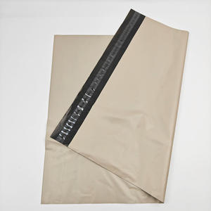 Sobres de Envío Ecológicos de Poliéster Rosa, Diseño Personalizado INFFY, Bolsas de Correo para Ropa, 2.5 Mil de Grosor, Resistentes a Impactos - Product Image 3