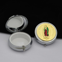 Boîte à souvenirs catholique de 5 cm, étuis à chapelets avec miroir pour cadeaux de Sainte Communion, boîte de rangement en fer pour bijoux religieux