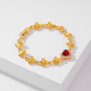 High Quality Romantic love Fashion Design <b>Copper</b> Plated Real Gold Zircon <b>Bracelet</b> Does Not Fade Female <b>Bracelet</b> Wrist Jewelry - Product Image 3