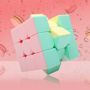 Cubo Macaron Mini Triangular Liso 3D de Plástico ABS, Juguete de Rompecabezas Combinable para Principiantes - Product Image 4