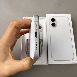 Nuevo Teléfono Inteligente 17 Edición Básica Blanco 5G Deca Core Cámara de 64MP Pantalla OLED 120Hz <span class=keywords><strong>Android</strong></span> 15 Multi-idioma - Product Image 5