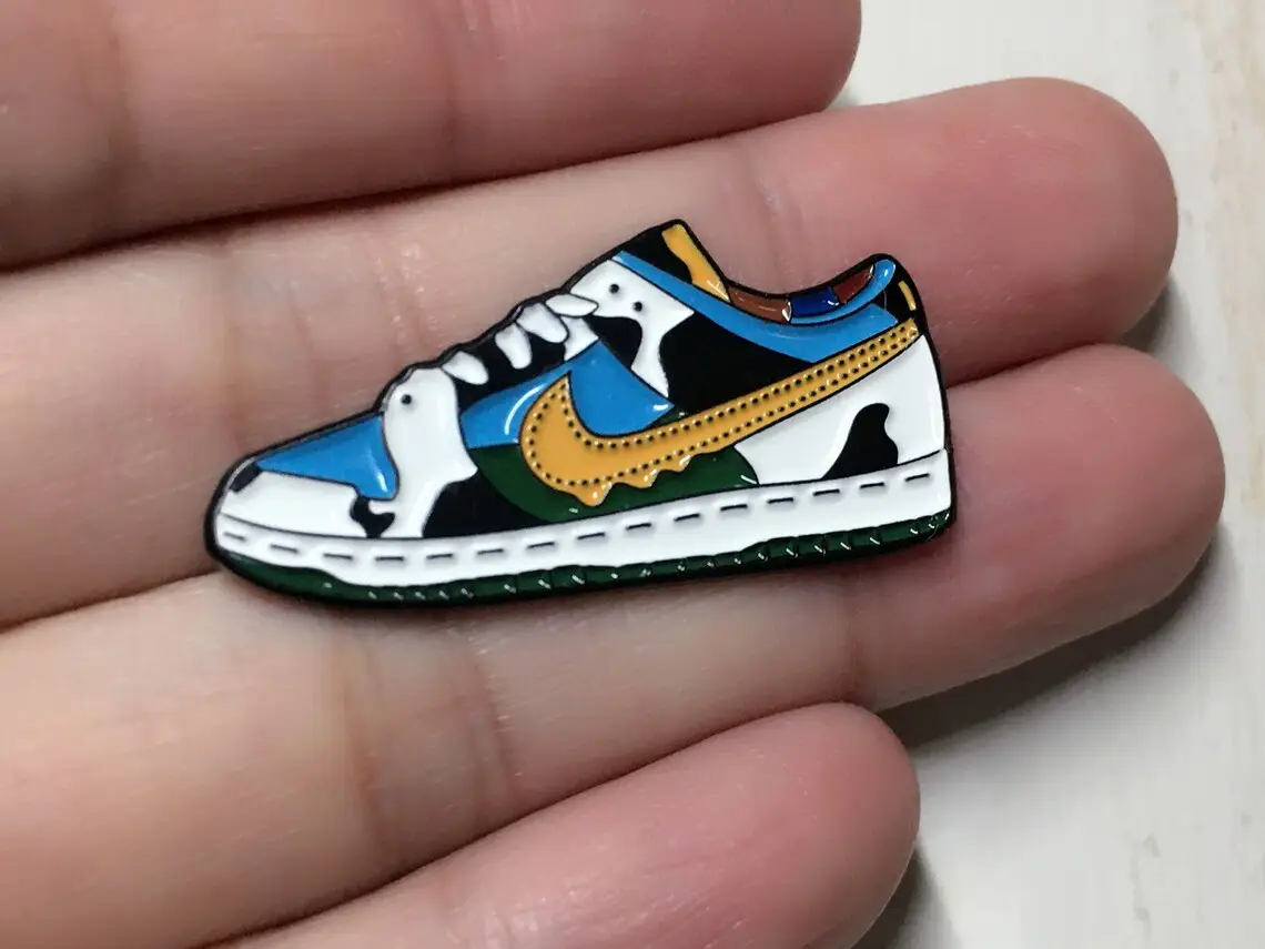 Customized Classic Sneakers Enamel Pin Sports Shoes Pins set Badge Sneaker Lovers lapel pin