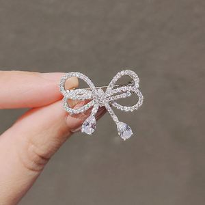 New Trendy Exquisite Compact Rhinestone Bow Brooch Versatile Women's <b>Wedding</b> Engagement Gold Plated Zinc Alloy Suit <b>Accessories</b> - Product Image 5