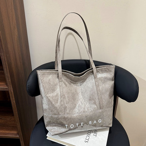 Borsa Minimalista Quadrata con Chiusura a Cerniera Sicura, Ideale per Trasportare Laptop, <span class=keywords><strong>Libri</strong></span> e Bottiglia d'Acqua in Movimento - Product Image 1