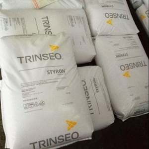 Granulés en plastique de qualité moulage par soufflage haute ténacité LLDPE 8320 à haut débit pour les applications de film Particule de résine Lldpe - Product Image 1