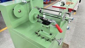Machine automatique de bobinage transversal pour bande élastique, corde et bobines coniques, dotée d'un composant moteur essentiel - Product Image 6