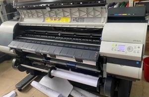 เครื่องพิมพ์อิงค์เจ็ท Canon IPF 825 ขนาด 44 นิ้ว รุ่นปรับปรุงใหม่ พร้อมหัวพิมพ์ที่เข้ากันได้ 5 สี - Product Image 3