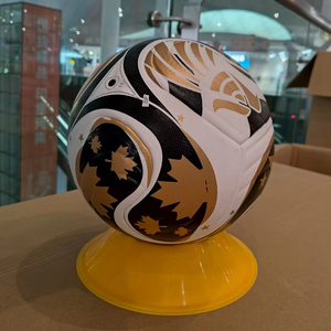 Pallone da Calcio Mondiale 2026 Taglia 5 con Logo Personalizzato, in Pelle Senza Cuciture, Popolare in Tutto il Mondo, Laminato e Resistente - Product Image 1