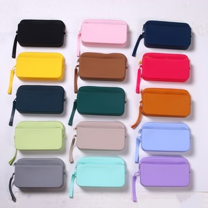 Bolsa de almacenamiento portátil con cremallera de silicona, monedero, bolsa para pintalabios y cosméticos, bolsa de viaje, asa suave unisex - Product Image 2