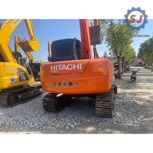 Excavatrice Hitachi ZX70 d'occasion de haute qualité, 7 tonnes, avec boîte de vitesses, pompe et roulement – Bon état du moteur, livraison gratuite, rapport inclus - Product Image 4