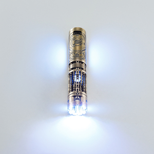 Sabre laser à LED tout cuivre Jouet Premium Deluxe Collector's Design Spinning Crystal Chamber Amovible Luminous Sword Playing - Product Image 3