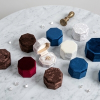Boîte à bijoux octogonale de luxe Zebopak avec finition en velours pour bague, collier et emballage cadeau élégant