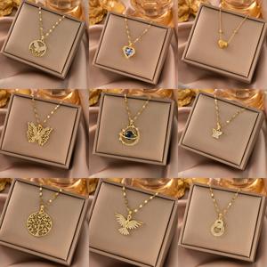 Collier <span class=keywords><strong>en</strong></span> acier titane électroplaqué micro-incrusté, style luxe léger, entièrement serti de diamants, chaîne à motif vague d'eau, tendance européenne - Product Image 2