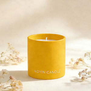 Vente en gros de bougies parfumées personnalisées pour la Saint-Valentin, design simple et nouveau, bougies en cire de soja dans un pot en céramique, coffret cadeau pour mariage - Product Image 2