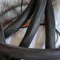 Adhésif thermofusible pour tubes de livraison mécanique, compatible avec les embouts personnalisés