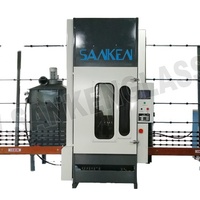 Machine de sablage de verre verticale SKS-2500 de haute qualité, contrôlée par PLC, trois pistolets, pompe à moteur automatique, composants d'engrenage