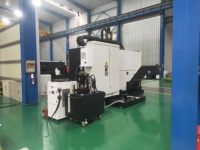 Centre d'usinage vertical CNC 5 axes MX800 pour commande CNC, broche HSKA63, usinage de métaux de moyenne intensité, haute précision