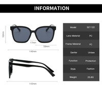 Lunettes de soleil oeil de chat à lentille carrée dégradée rétro extra large UV400 pour femmes avec cadre en PC transparent Style vintage
