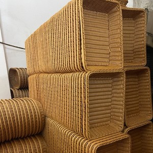 Panier de rangement en rotin tressé à la main, rectangulaire, pour fruits, pain et en-cas, idéal pour la cuisine et le supermarché - Product Image 1