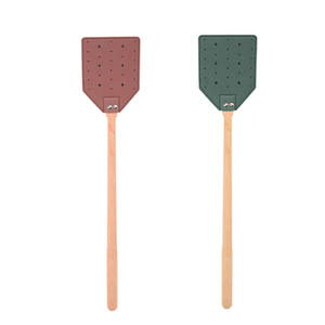 Wholesale Custom Beech Long Wood Handle Leather Fly Swatter for Home Indoor Outdoor - Product Image 1