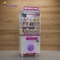 Nouveau design personnalisé intérieur amusement griffe poupée grue arcade poupée machine jeu jouet griffe machine certificat