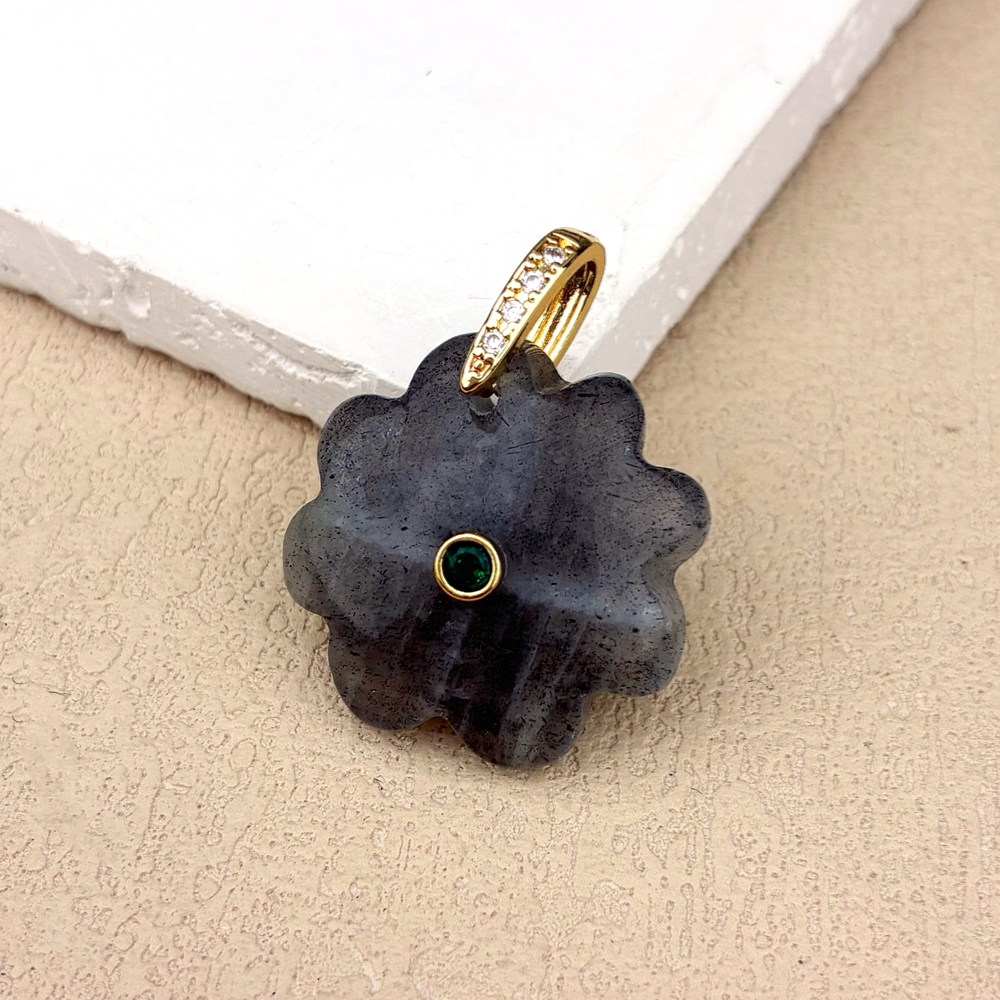 Labradorite - gold