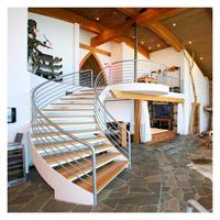 Escalier moderne et incurvée, en bois, forme ronde, pour l'intérieur