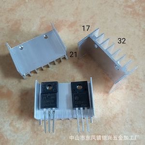 Disipador de Calor de Aluminio KX TO220 32x17x21mm con Doble Orificio para Transistores 7805 SCR MOSFET - Product Image 3