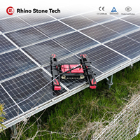 Robot de nettoyage automatique de panneaux solaires télécommandé, équipement de nettoyage de panneaux photovoltaïques pour les centrales électriques