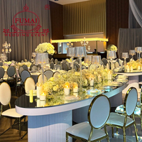 Hôtel salle de banquet mariages blanc fer métal base miroir verre top événements tables et chaises