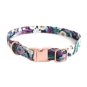 <span class=keywords><strong>Collar</strong></span> de Tela Floral para Perro, Cómodo, Suave, con Corbatín Desmontable, Ajustable, <span class=keywords><strong>Collar</strong></span> para Mascotas, Gatos y Perros, <span class=keywords><strong>Collar</strong></span> Estampado a la Moda - Product Image 5