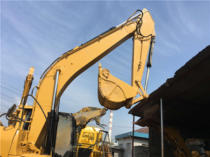 รถขุดไฮดรอลิกตีนตะขาบ Caterpillar 320D มือสอง CAT320D เครื่องจักรสำหรับงานก่อสร้าง - Product Image 3