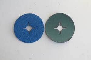 Disque abrasif en fibre <span class=keywords><strong>REX</strong></span> 4''/4.5''/5''/6''/7'' spécialement conçu pour le meulage et le ponçage de l'acier inoxydable et du bois dur - Prise en charge OEM/ODM - Product Image 4