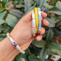 Bracelets certifiés pour femmes en alliage grainé gravé, style ethnique vintage, avec détails colorés effet goutte d'huile, placage or 18K, zircon et motif floral en relief cloisonné