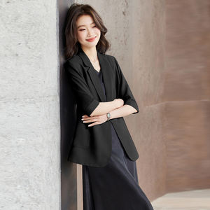 Traje de verano profesional para mujer, estilo fino y elegante, con botones decorativos - Product Image 2