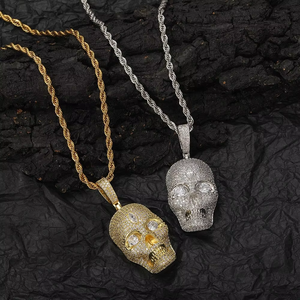 Pendentif, Collier Hip Hop en Cuivre Incrusté de Zircon, Collier Pendentif Diable Personnalisé pour Halloween - Product Image 1